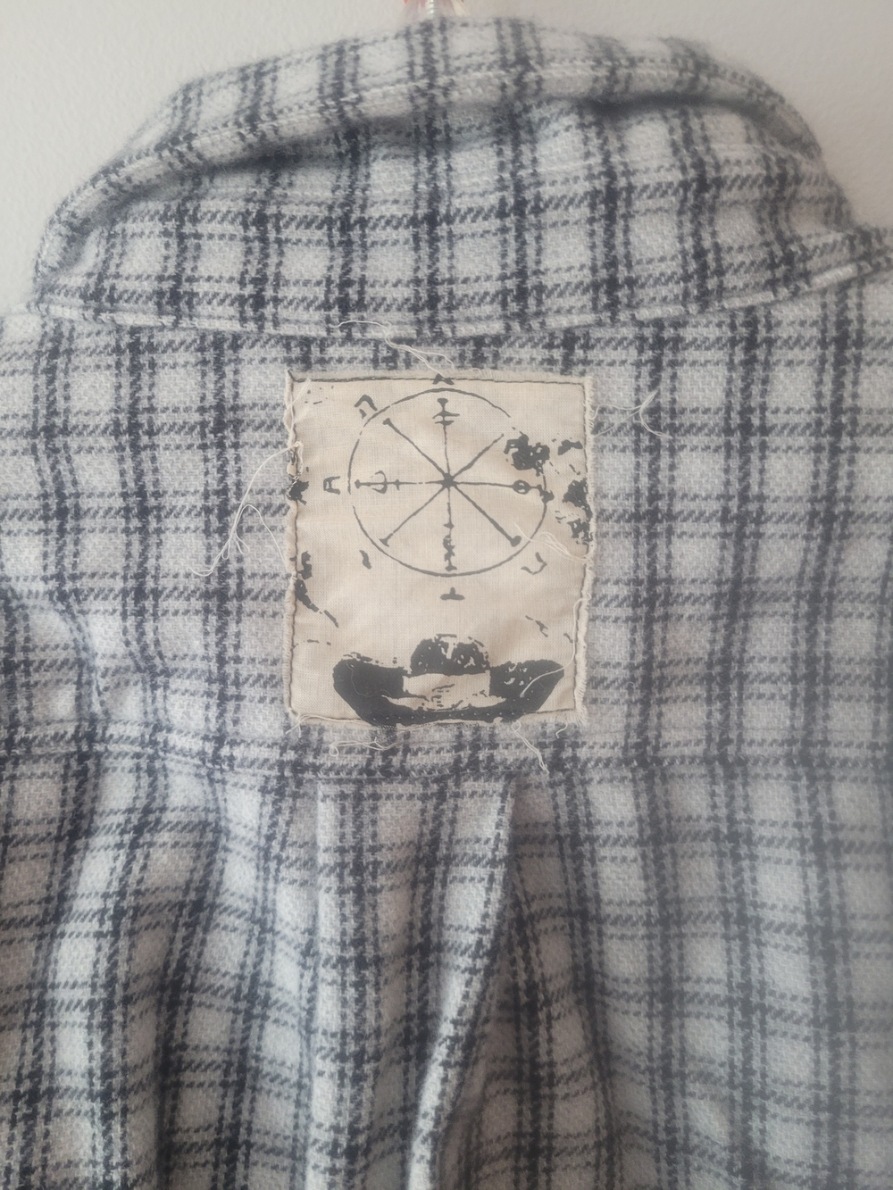 Erd Wool Button Up - Picture 5 of 8